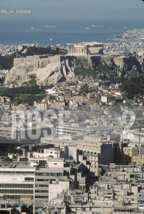 ( GRECIA  ) ATENE : PANORAMA DELLA CITTA CON LACROPOLI  - © 1990 Graziano Arici/Rosebud2 / GEO