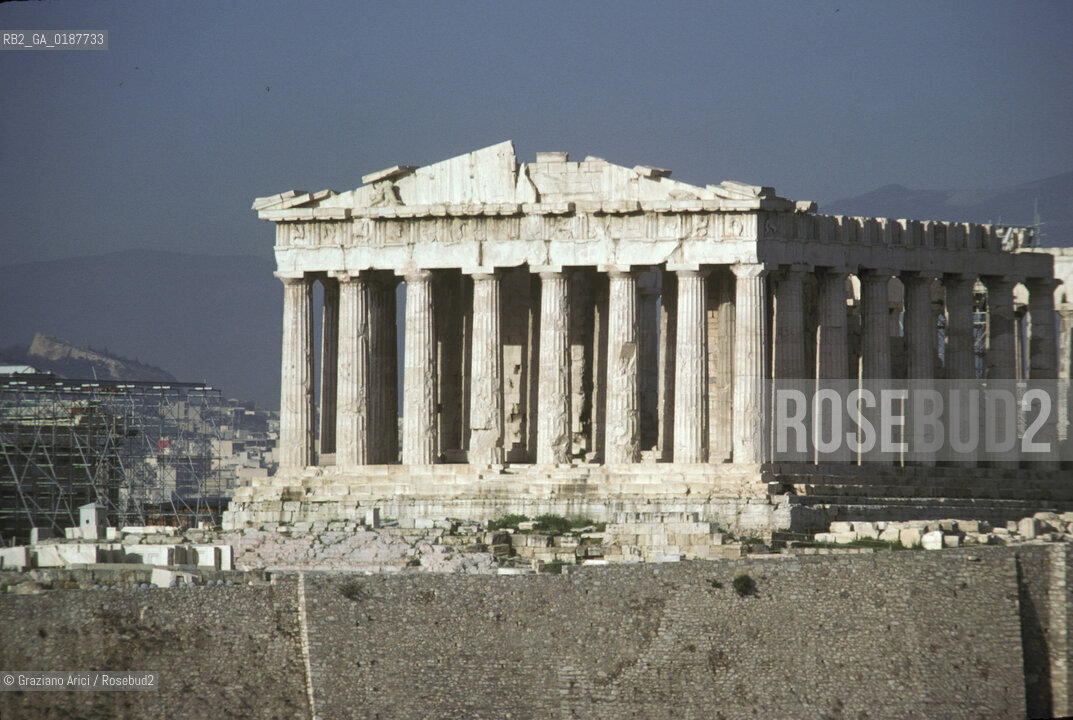 ( GRECIA  ) ATENE : ACROPOLI E PARTENONE  - © 1990 Graziano Arici/Rosebud2 / GEO / TEMPIO DI ATENA