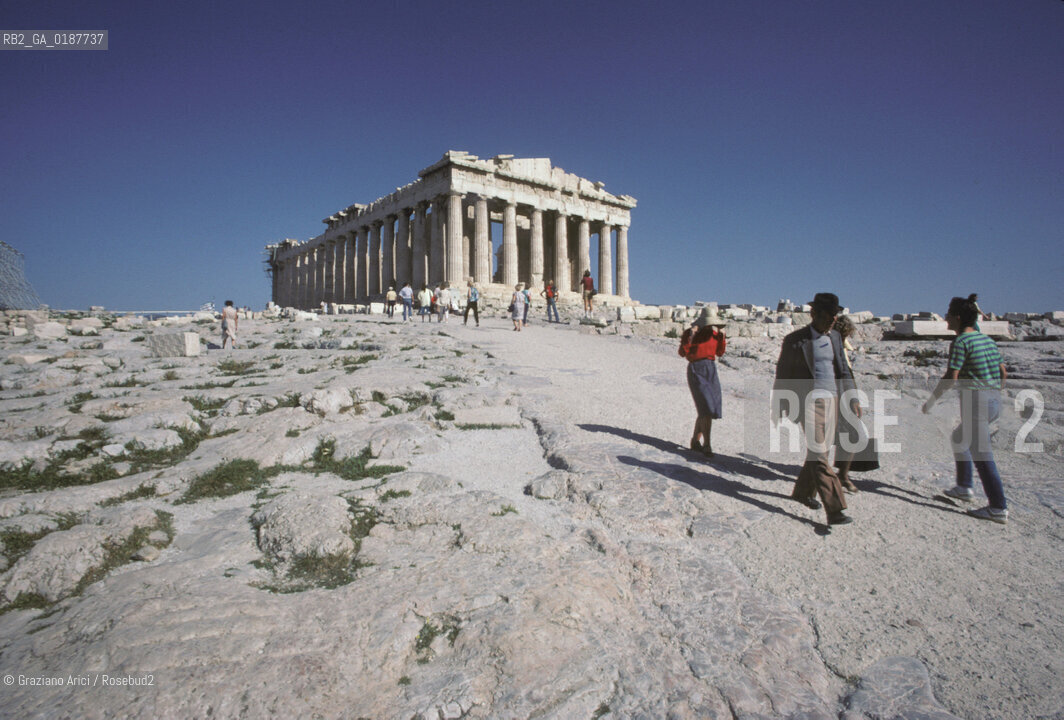 ( GRECIA  ) ATENE : ACROPOLI E PARTENONE  - © 1990 Graziano Arici/Rosebud2 / GEO / TEMPIO DI ATENA