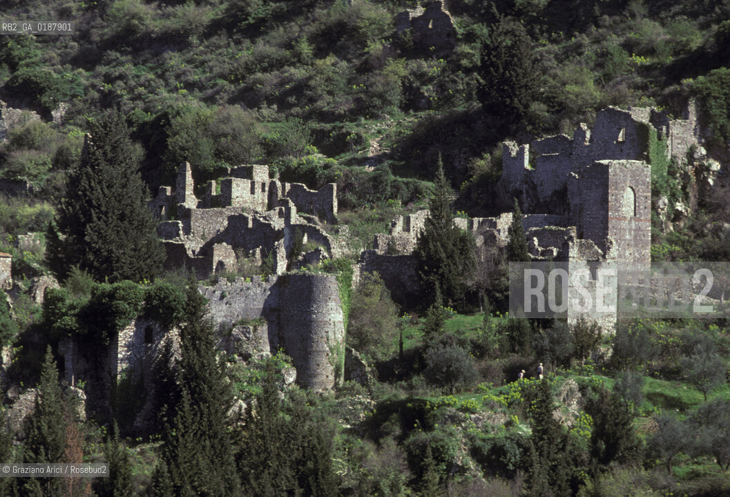 ( GRECIA  ) MYSTRA : MONASTERI BIZANTINI  - © 1990 Graziano Arici/Rosebud2 / GEO / PELOPPONESO / LACONIA