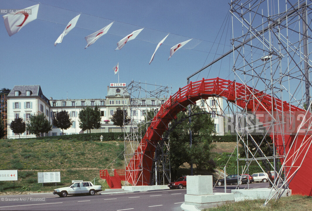 ( SVIZZERA CONFEDERAZIONE ELVETICA  ) CANTONE DI GINEVRA  GINEVRA : SEDE DELLA CROCE ROSSA INTERNAZIONALE CRI   © 1995 Graziano Arici/Rosebud2 / GEO