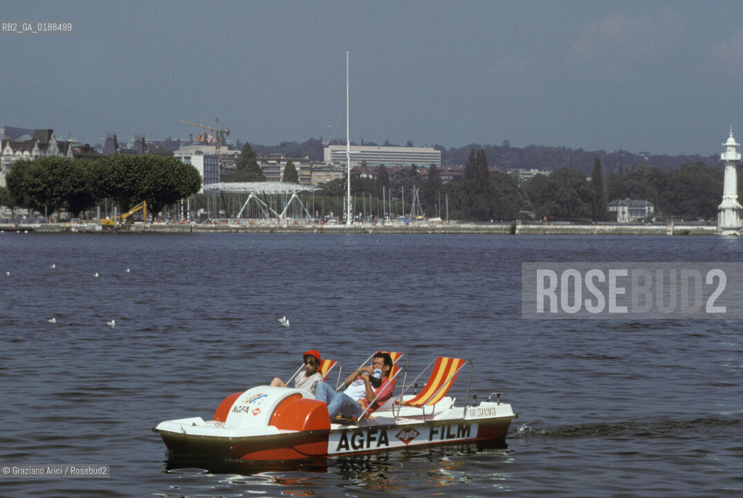 ( SVIZZERA CONFEDERAZIONE ELVETICA  ) CANTONE DI GINEVRA  GINEVRA : IL LAGO  © 1995 Graziano Arici/Rosebud2 / GEO