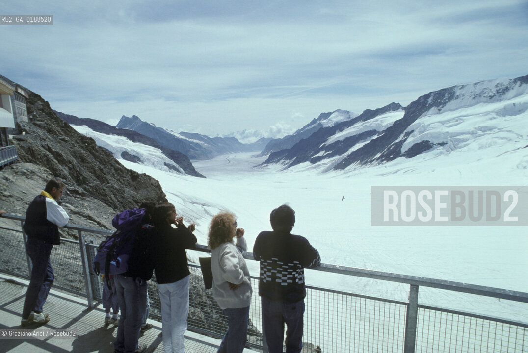 ( SVIZZERA CONFEDERAZIONE ELVETICA  ) CANTONE DI BERNA  GHIACCIAIO DELLO JUNGFRAU   © 1995 Graziano Arici/Rosebud2 / GEO SCI NEVE MONTAGNA