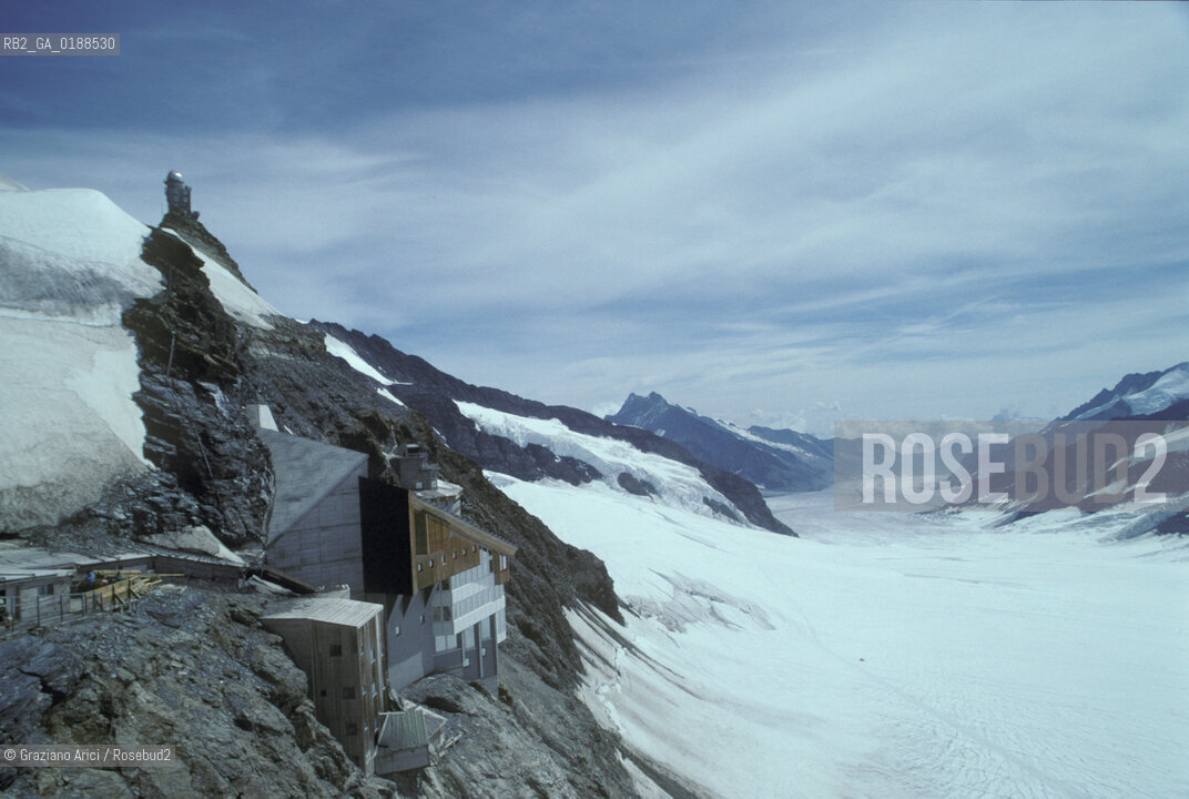 ( SVIZZERA CONFEDERAZIONE ELVETICA  ) CANTONE DI BERNA  GHIACCIAIO DELLO JUNGFRAU   © 1995 Graziano Arici/Rosebud2 / GEO NEVE MONTAGNA