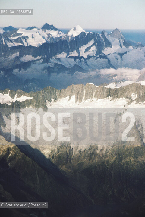 ( SVIZZERA CONFEDERAZIONE ELVETICA  )  LE ALPI  © 1995 Graziano Arici/Rosebud2 / GEO MONTAGNA