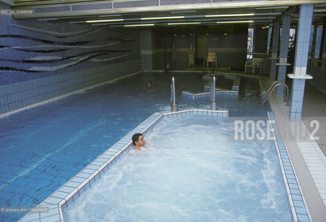 ( FRANCIA  )  PAYS BASQUE BIARRITZ : ISTITUTO DI TALASSOTERAPIA  LOUISON BOBET     © 1999 Graziano Arici/Rosebud2 / GEO TERME ACQUA