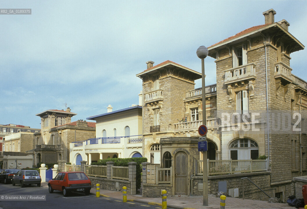 ( FRANCIA  )  PAYS BASQUE BIARRITZ :  UNA VILLA   © 1999 Graziano Arici/Rosebud2 / GEO