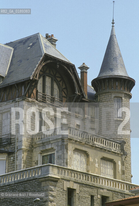 ( FRANCIA  )  PAYS BASQUE BIARRITZ :  UNA VILLA   © 1999 Graziano Arici/Rosebud2 / GEO