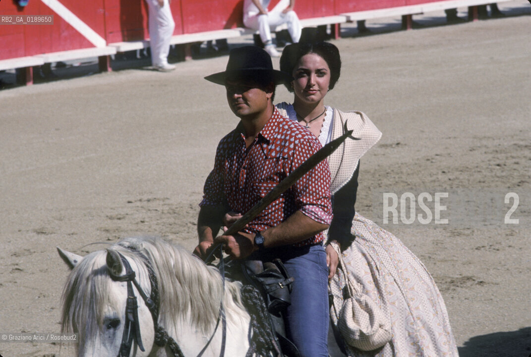 ( FRANCIA  )  PROVENCE-ALPES-COTE DAZUR ARLES : SPETTACOLO FOLKLORISTICO IN ARENA  © 1999 Graziano Arici/Rosebud2 / GEO