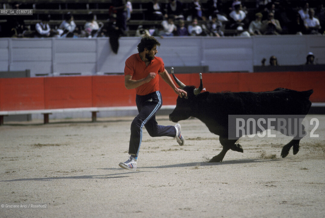 ( FRANCIA  )  PROVENCE-ALPES-COTE DAZUR ARLES : ARENA COURSE CAMARGUAISE © 1999 Graziano Arici/Rosebud2 / GEO TORO