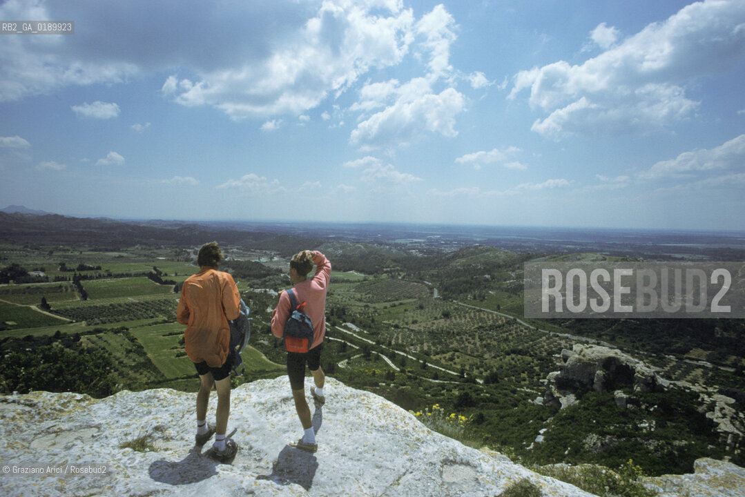 ( FRANCIA  )  PROVENCE-ALPES-COTE DAZUR  LES BAUX-DE-PROVENCE : PANORAMA DAL CASTELLO  © 1999 Graziano Arici/Rosebud2 / GEO