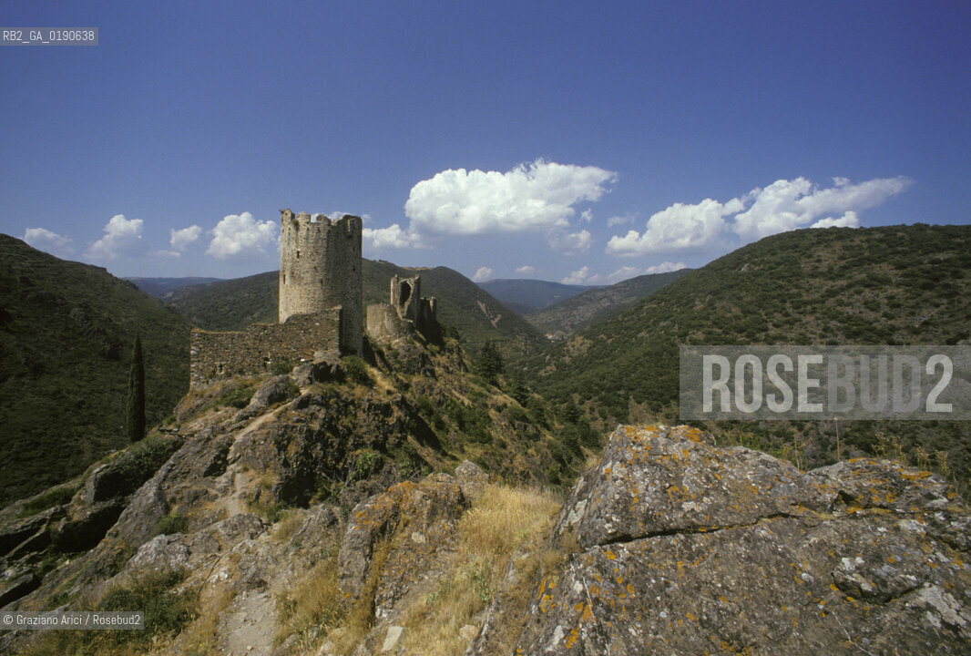 ( FRANCIA  )  MIDI-PYRENEES CASTELLI DI LASTOURS  © 1999 Graziano Arici/Rosebud2 / GEO ERESIA CATARA CATARI CROCIATA