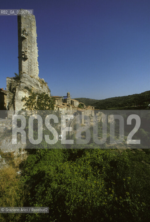 ( FRANCIA  )  LANGUEDOC-ROUSSILLON  MINERVE : I RESTI DEL CASTELLO © 1999 Graziano Arici/Rosebud2 / GEO ERESIA CATARA CATARI CROCIATA