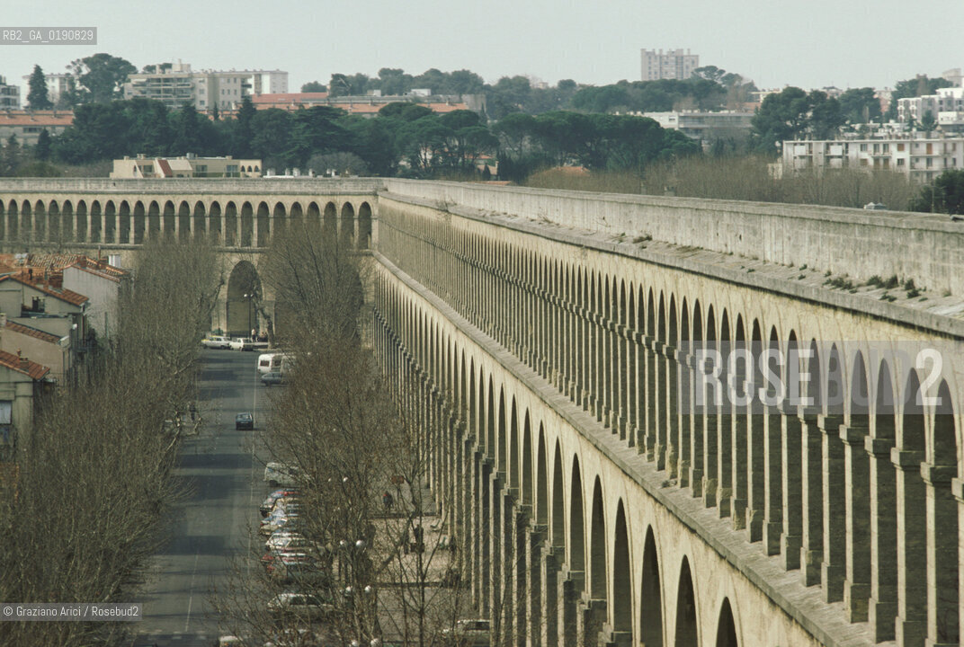 ( FRANCIA  )  LANGUEDOC-ROUSSILLON  MONTPELLIER :LACQUEDOTTO DEL PEYROU © 1999 Graziano Arici/Rosebud2 / GEO