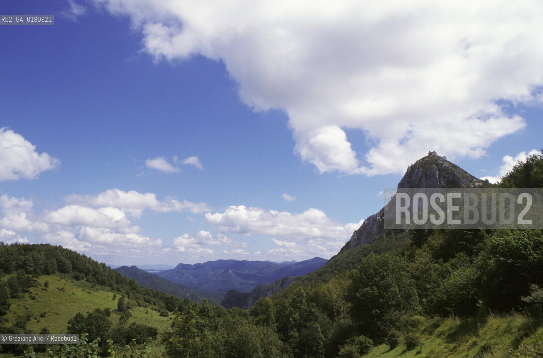 ( FRANCIA  )  MIDI-PYRENEES  IL CASTELLO DI MONTSEGUR ULTIMO RIFUGIO DELLA CHIESA CATARA  © 1999 Graziano Arici/Rosebud2 / GEO ERESIA CATARA CATARI CROCIATA