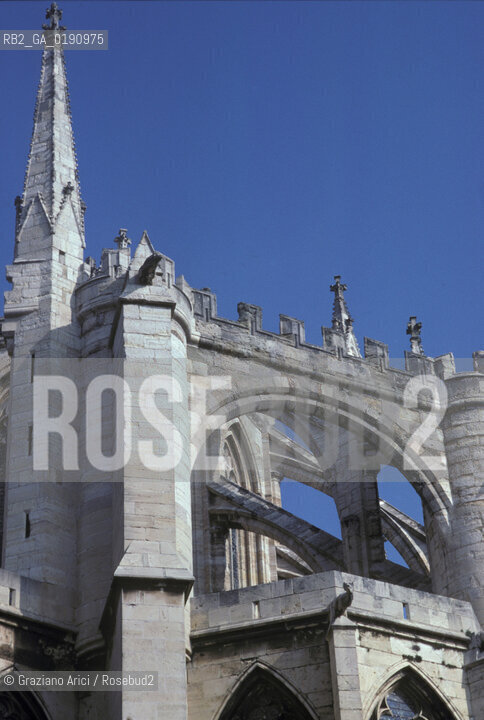 ( FRANCIA  )  LANGUEDOC-ROUSSILLON  NARBONNE : LA CATTEDRALE DI ST-JUST © 1999 Graziano Arici/Rosebud2 / GEO