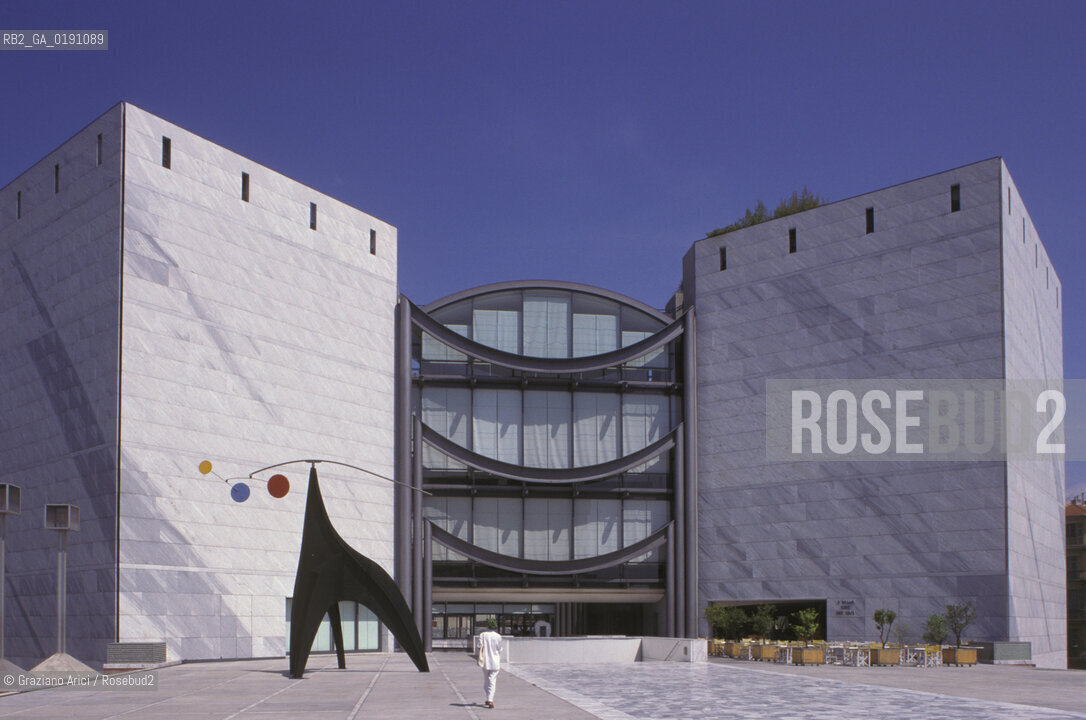 ( FRANCIA  )  PROVENCE-ALPES-COTE DAZUR NIZZA : MUSEO DARTE CONTEMPORANEA   © 1999 Graziano Arici/Rosebud2 / GEO ARCHITETTURA CONTEMPORANEA
