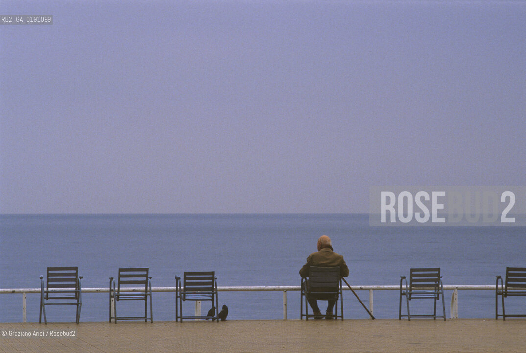 ( FRANCIA  )  PROVENCE-ALPES-COTE DAZUR NIZZA : LA PROMENADE DES ANGLAIS  © 1999 Graziano Arici/Rosebud2 / GEO
