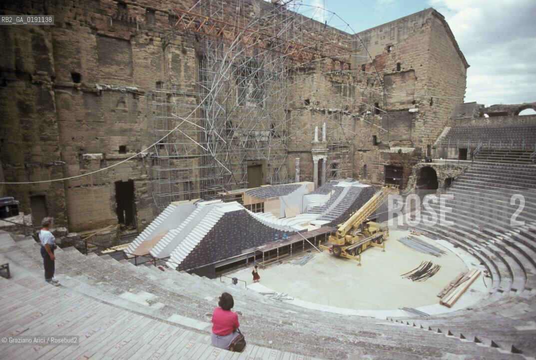 ( FRANCIA  )  PROVENCE-ALPES-COTE DAZUR ORANGE   : TEATRO ROMANO  © 1999 Graziano Arici/Rosebud2 / GEO