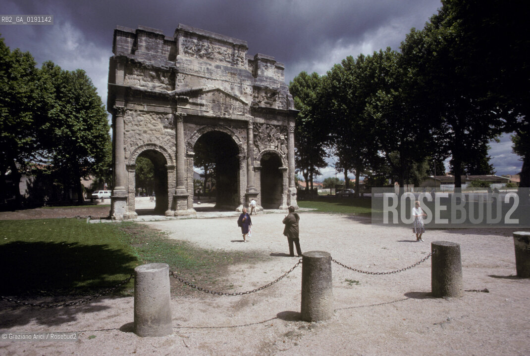 ( FRANCIA  )  PROVENCE-ALPES-COTE DAZUR ORANGE   : ARCO DI TRIONFO  © 1999 Graziano Arici/Rosebud2 / GEO