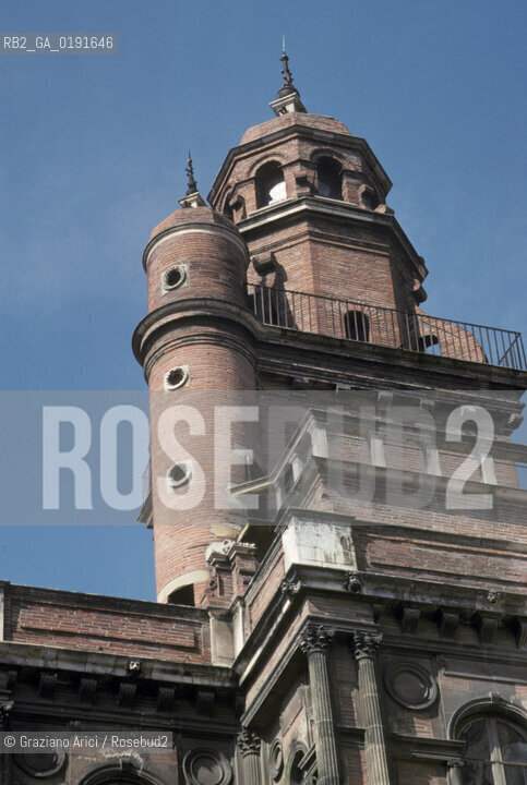 ( FRANCIA  )  MIDI-PYRENEES TOLOSA : TORRE© 1999 Graziano Arici/Rosebud2 / GEO