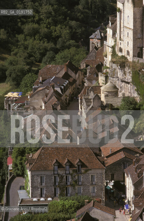 ( FRANCIA  )  MIDI-PYRENEES ROCAMADUR : PANORAMA DEL PAESE © 1999 Graziano Arici/Rosebud2 / GEO PERIGORD PELLEGRINAGGIO