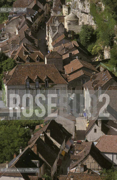 ( FRANCIA  )  MIDI-PYRENEES ROCAMADUR : PANORAMA DEL PAESE © 1999 Graziano Arici/Rosebud2 / GEO PERIGORD PELLEGRINAGGIO