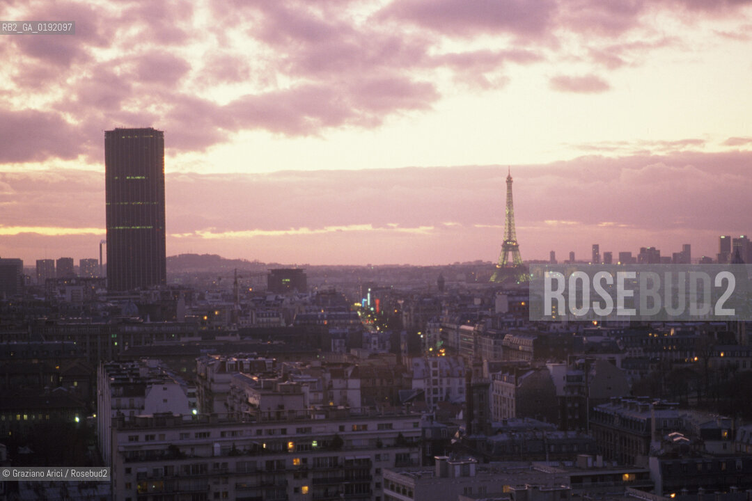 ( FRANCIA  )  PARIGI : PANORAMA  © 1995 Graziano Arici/Rosebud2 / GEO