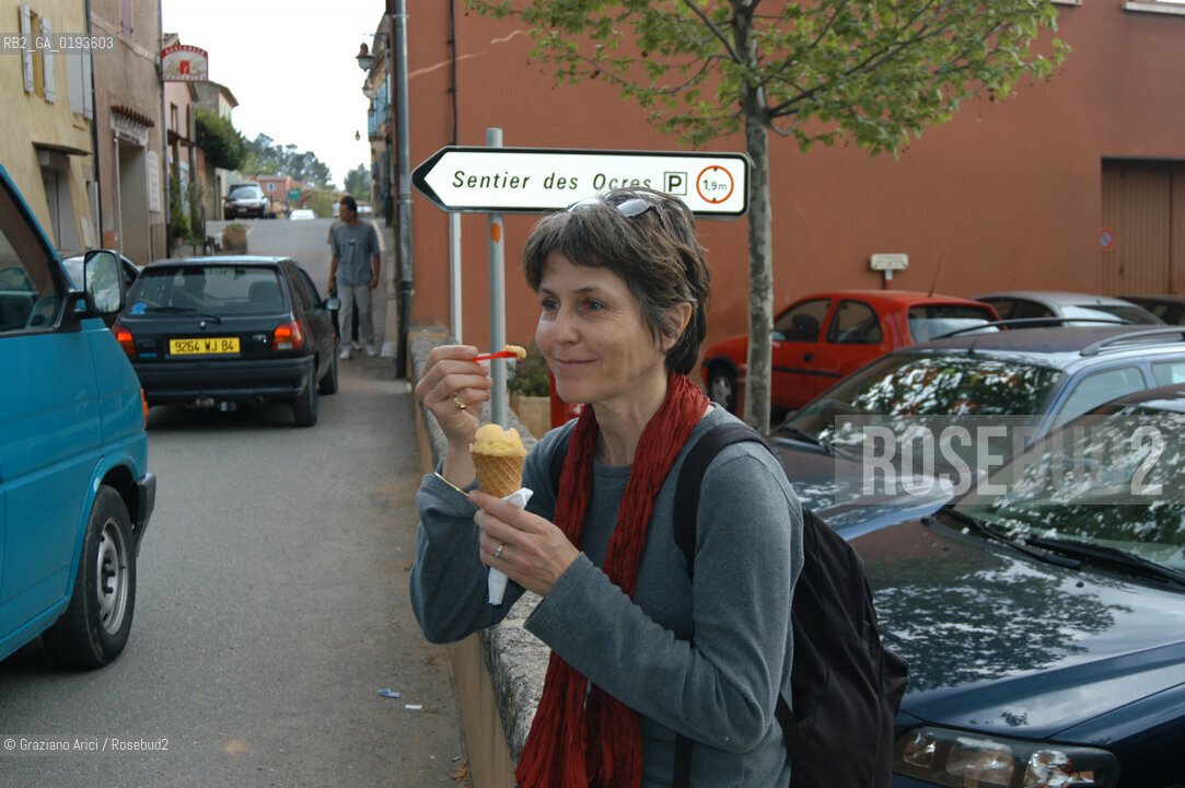 ( FRANCIA  )  PROVENCE-ALPES-COTE DAZUR ROUSSILLON  : IPPOLITA PAOLUCCI FOTAOGRAFO © 2003 Graziano Arici/Rosebud2 / GEO