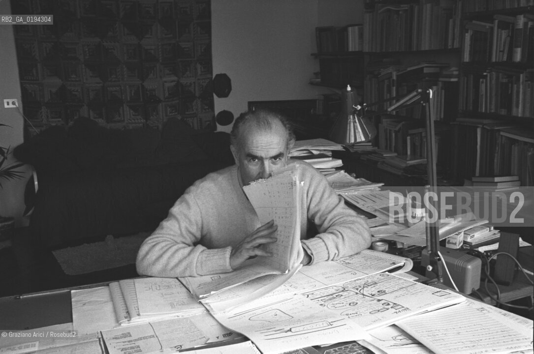IL COMPOSITORE LUIGI NONO NELLA SUA CASA A VENEZIA - 1983 - ©Graziano Arici/Rosebud2 / MUSICA CLASSICA ELETTRONICA CONTEMPORANEA