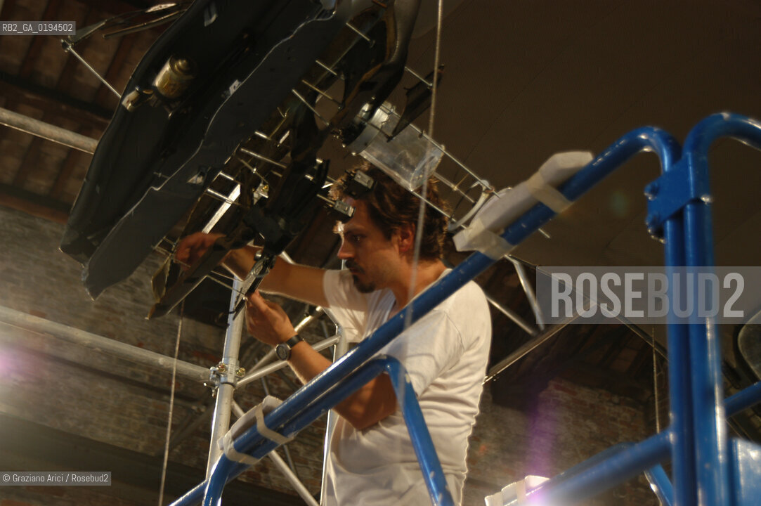 50¡ ESPOSIZIONE INTERNAZIONALE DARTE LA BIENNALE DI VENEZIA : ALLESTIMENTO DI DAMIAN ORTEGA  - ©Graziano Arici/Rosebud2