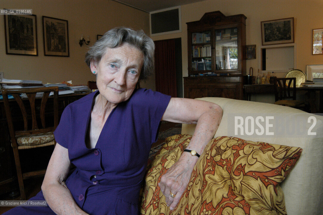 VENEZIA LADY FRANCES ASHLEY CLARKE NELLA SUA CASA © 2003 Graziano Arici/Rosebud2 VENICE IN PERIL FOUND