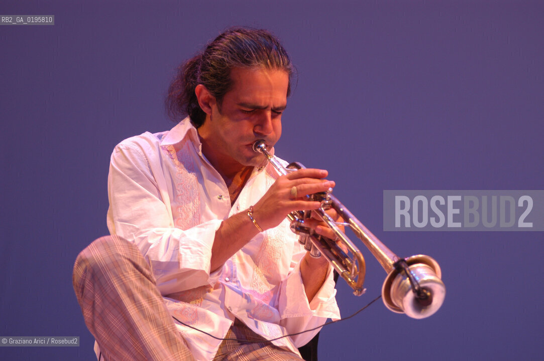 16/09/2003 - VENICE 47 FESTIVAL INTERNAZIONALE DI MUSICA CONTEMPORANEA - IL TROMBETTISTA PAOLO FRESU -  ©Graziano Arici/Rosebud2 MUSICA JAZZ