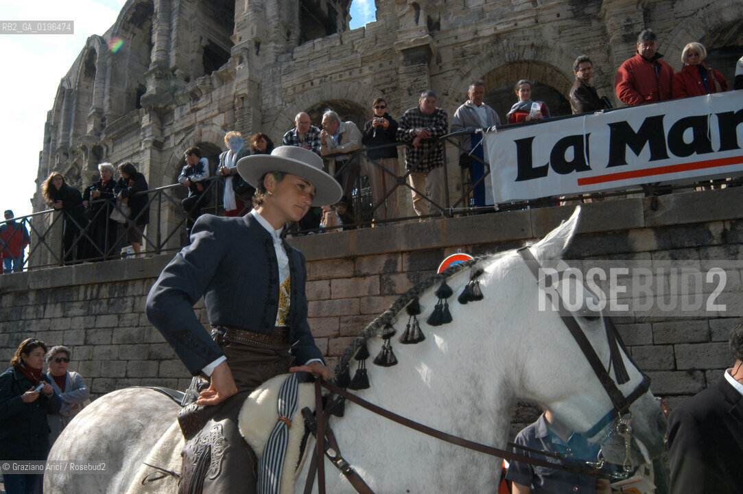 ARLES (PROVENCE, FRANCE) APRILE 2004 LA FERIA DI PASQUA  LA TORERA JULIE CALVIERE  ©Graziano Arici/Rosebud2 CORRIDA TORO TORERO