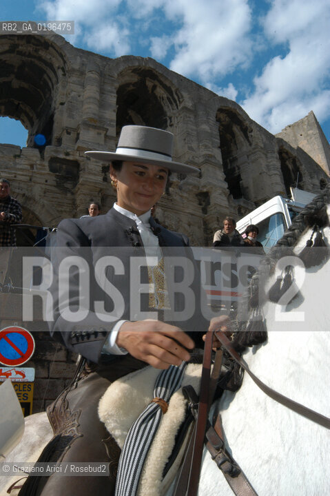 ARLES (PROVENCE, FRANCE) APRILE 2004 LA FERIA DI PASQUA  LA TORERA JULIE CALVIERE  ©Graziano Arici/Rosebud2 CORRIDA TORO TORERO