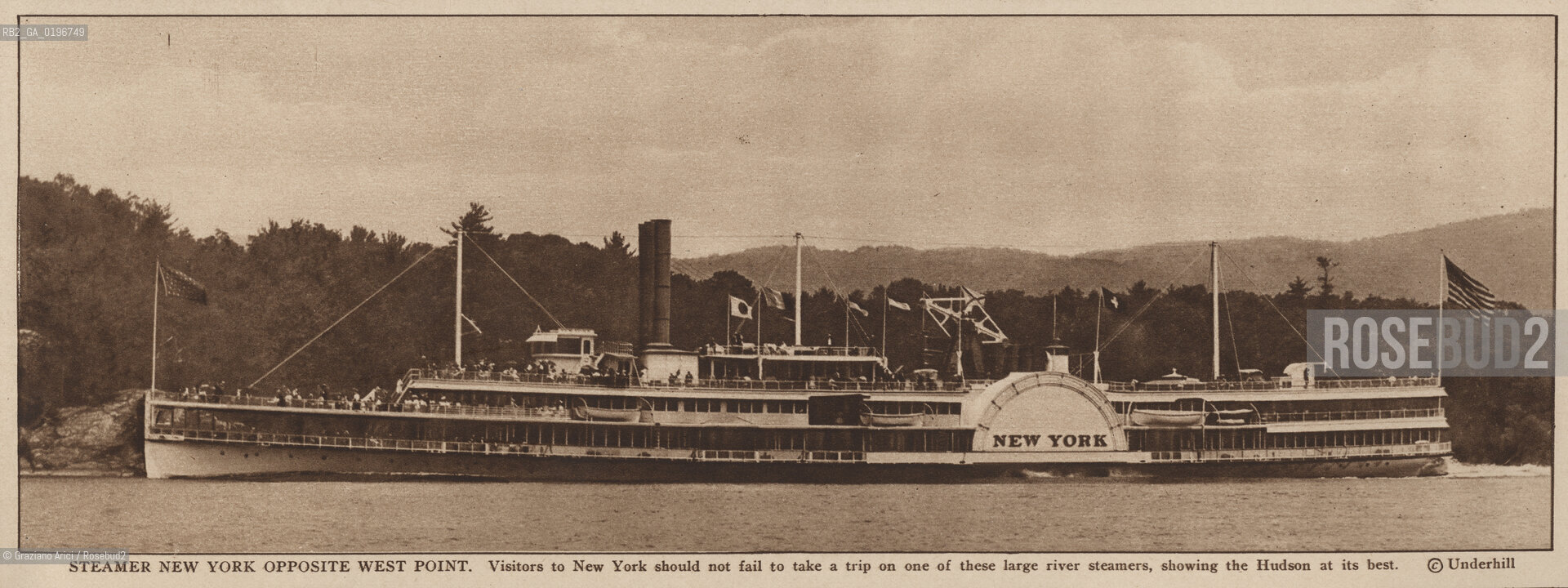 NEW YORK - USA - 1905 (?) STEAMER NEW YORK OPPOSITE WEST POINT ©Graziano Arici/Rosebud2 NAVE