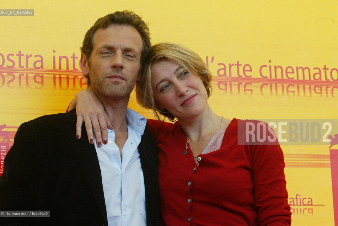 02_09_04 VENICE - 61¡ FILM FESTIVAL - FILM 5x2 CINQ FOIS DEUX. THE ACTRESS VALERIA BRUNI TEDESCHI AND THE ACTOR STEPHANE FREISS. ©Graziano Arici/Rosebud2 CINEMA