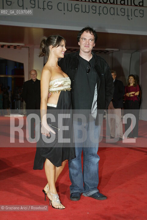 04_09_04 VENICE 61¡ FILM FESTIVAL - THE DIRECTOR QUENTIN TARANTINO WITH GIORGINA CHAPMAN.©Graziano Arici/Rosebud2 CINEMA