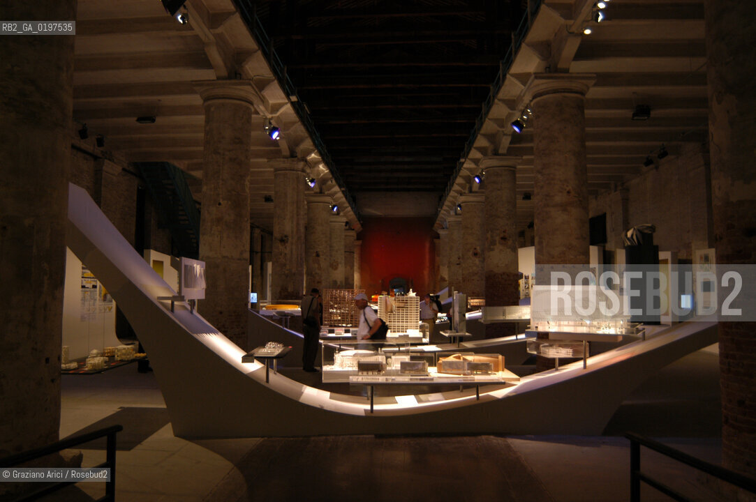 VENEZIA 09/09/04   - 9¡ MOSTRA INTERNAZIONALE DI ARCHITETTURA - BIENNALE ARCHITETTURA :  PROGETTI ESPOSI ALLE CORDERIE  ©Graziano Arici/Rosebud2 ARSENALE