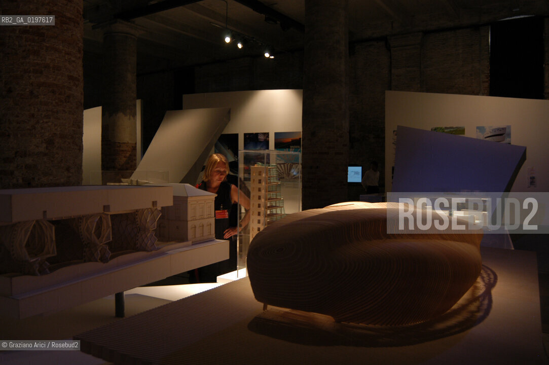 VENEZIA 09/09/04   - 9¡ MOSTRA INTERNAZIONALE DI ARCHITETTURA - BIENNALE ARCHITETTURA : PROGETTI ESPOSTI ALLE CORDERIE  ©Graziano Arici/Rosebud2 ARSENALE