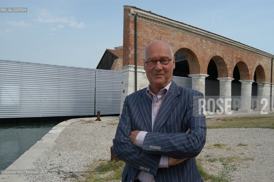 VENEZIA 09/09/04   - 9¡ MOSTRA INTERNAZIONALE DI ARCHITETTURA - BIENNALE ARCHITETTURA IL DIRETTORE ARCHITETTO KURT FOSTER  ©Graziano Arici/Rosebud2  ARSENALE
