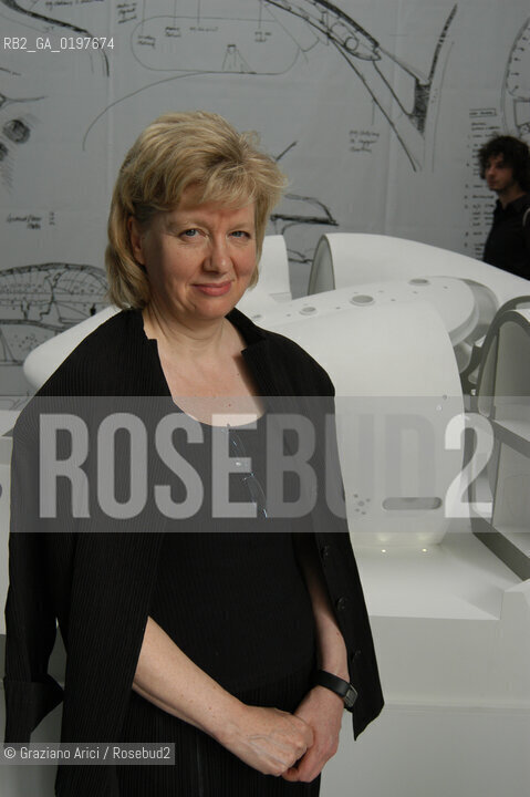 VENEZIA 09/09/04   - 9¡ MOSTRA INTERNAZIONALE DI ARCHITETTURA - BIENNALE ARCHITETTURA : LARCHITETTO KATHRYN FINDLAY ©Graziano Arici/Rosebud2