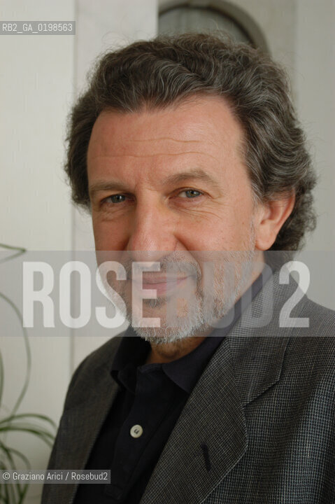 PORDENONE  LO SCIENZIATO E DIVULGATORE SCIENTIFICO PIERGIORGIO ODIFREDDI - © 20004 Graziano Arici/Rosebud2 LETTERATURA