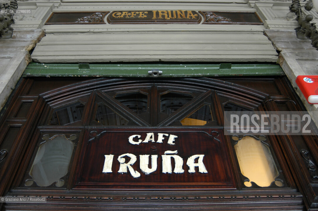 ( SPAGNA - SPAIN)    NAVARRA PAMPLONA - IRUNA. : THE CAFE IRUNA IN PLAZA DEL CASTILLO  © 2004 Graziano Arici/Rosebud2 / GEO HEMINGWAY
