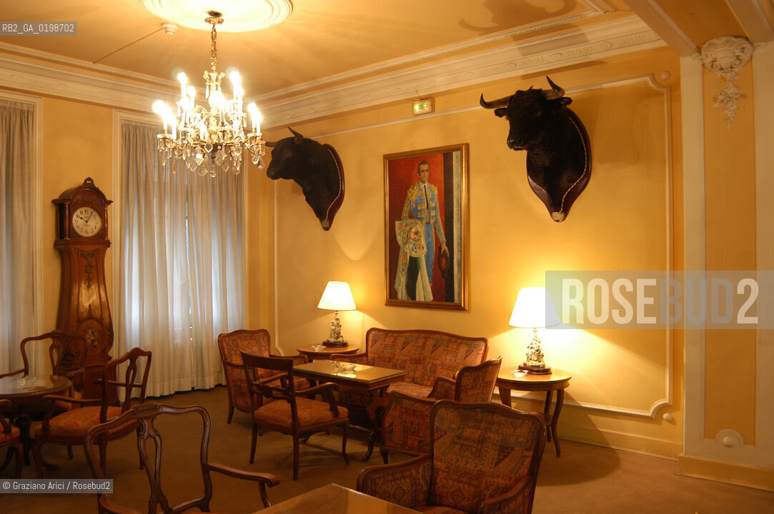 ( SPAGNA - SPAIN)    NAVARRA PAMPLONA - IRUNA. : HOTEL LA PERLA IN PLAZA DEL CASTILLO WHERE HEMINGWAY LIVED © 2004 Graziano Arici/Rosebud2 / GEO