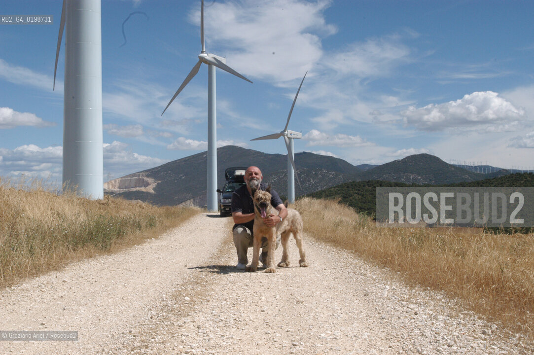 ( SPAGNA - SPAIN)    NAVARRA : WINDDMILL © 2004 Graziano Arici/Rosebud2 / GEO MULINI A VENTO ENERGIA EOLICA FIORE..