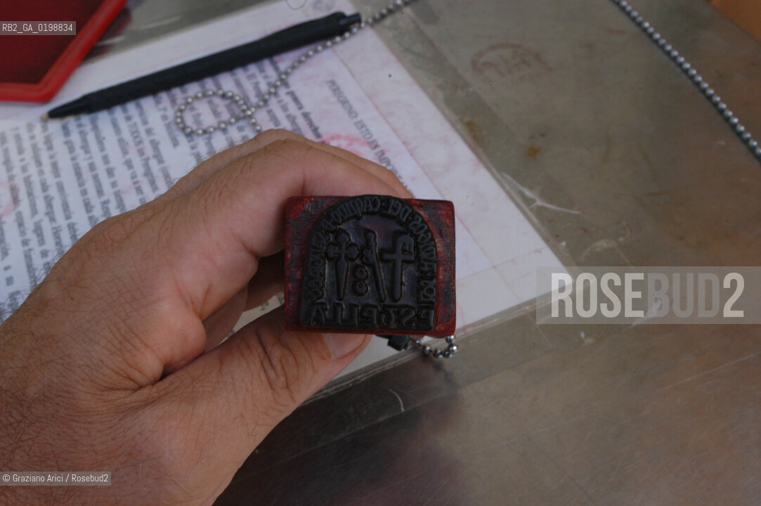 ( SPAGNA - SPAIN)    NAVARRA : ESTELLA : A  TOWN ON THE WAY TO SANTIAGO DE COMPOSTELA  PILGRIMS HOSTEL -  © 2004 Graziano Arici/Rosebud2 / GEO PELLEGRINAGGIO CAMINO CONCHIGLIA