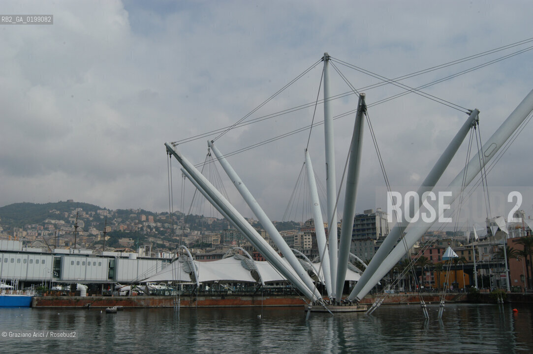 GENOVA IL PORTO VECCHIO PROGETTO DELLARCHITETTO RENZO PIANO © 2004 Graziano Arici/Rosebud2 ARCHITETTURA CONTEMPORANEA