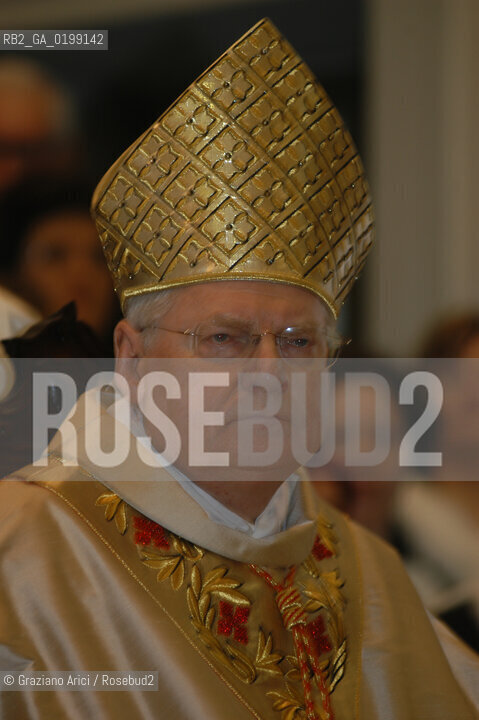 VENEZIA 3/04/05 VISITA DEL PATRIARCA DI VENEZIA CARDINALE ANGELO SCOLA ALLA PARROCCHIA DI QUARTO DALTINO A VENEZIA PER I CENTO ANNI DELLEDIFICAZIONE DELLA CHIESA ©Graziano Arici/Rosebud2 RELIGIONE