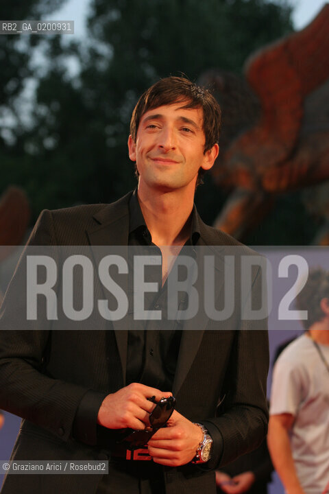 31_08_06 - 63 VENICE FILM FESTIVAL - FILM HOLLYWOODLAND - RED CARPET - THE ACTOR ADRIEN BRODY @ Graziano Arici/Rosebud2